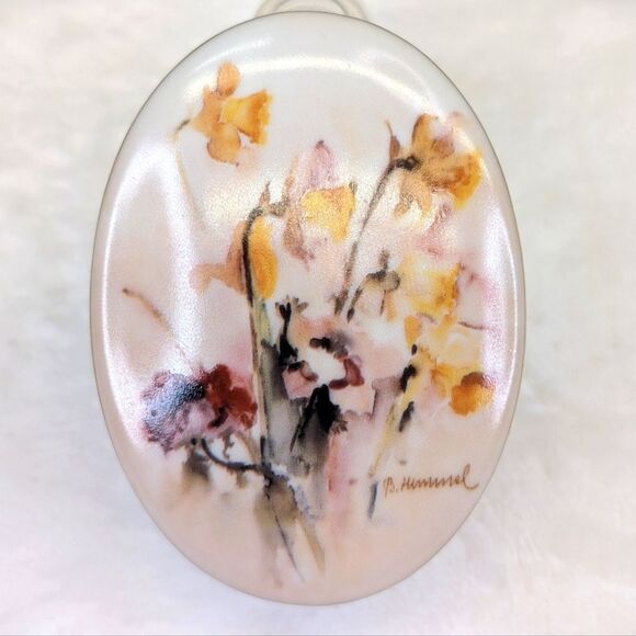 Vintage Goebel Berta Hummel Gallery Daffodils and Anemones Numbered Trinket Box